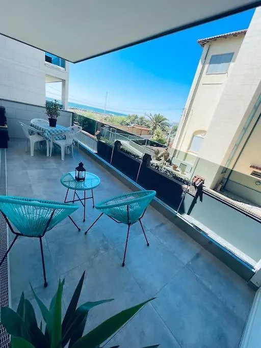 Marina House Rome Airport - Sea View Apartment Fiumicino